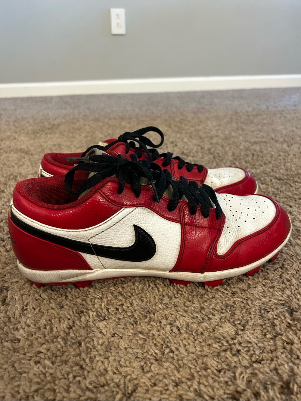 Jordan 1 low cleats men’s 10.5